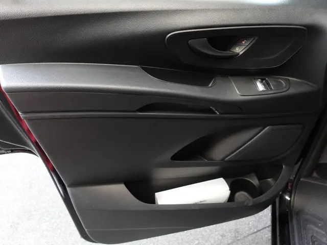 Mercedes-Benz Vito Lang 2021 Diesel 15