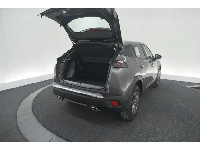 Peugeot 2008 PureTech 130 Active 2023 Benzine 56