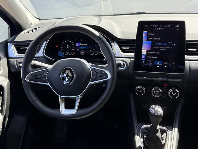 Renault Captur 1.0 TCe 90 techno 2023 Benzine 21