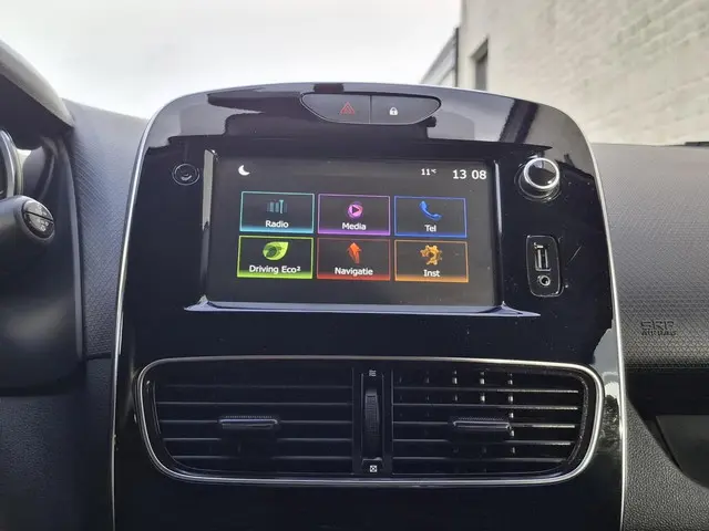 Renault Clio Estate TCe 90 Limited 2020 Benzine 21