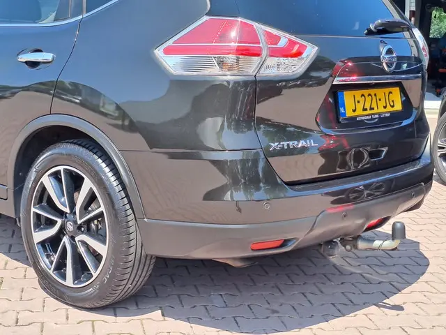 Nissan X-Trail 1.6 DIG-T Tekna 7p. 2017 Benzine 42