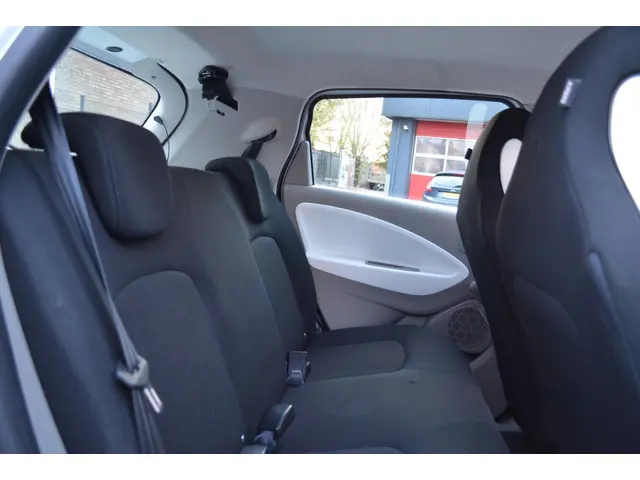 Renault ZOE R90 Life 41 kWh 2017 Elektrisch 10