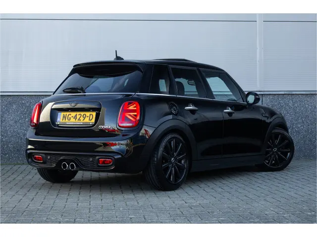 MINI Cooper S Mini Chili Serious Business 2015 Benzine 3