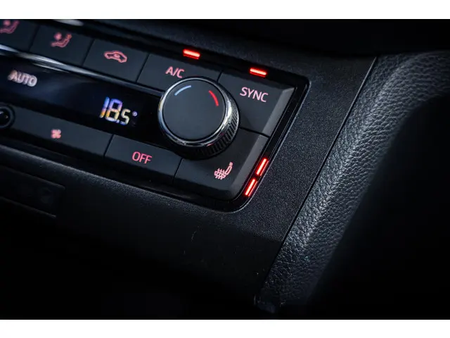 SEAT Arona 1.0 TSI 2020 Benzine 27