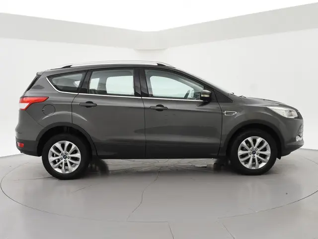 Ford Kuga 1.5 150 PK TITANIUM + TREKHAAK 2015 Benzine 11