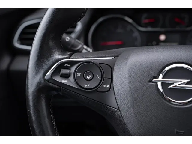 Opel Grandland X 1.2 Turbo Innovation 2018 Benzine 24