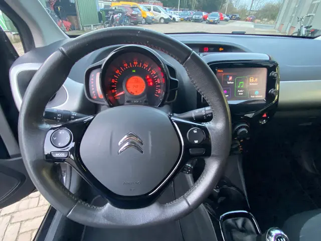 Citroën C1 1.0 e-VTi Shine 2014 Benzine 7