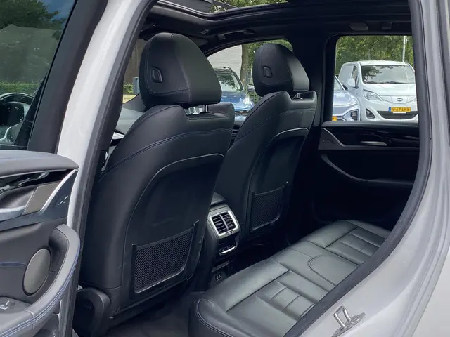 BMW iX3 High Executive 80 kWh 2022 Elektrisch 3