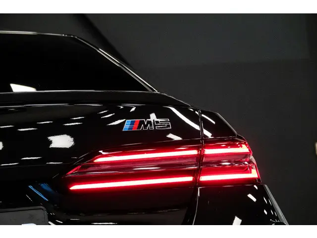BMW M5 5-serie 2025 Hybride Benzine 29