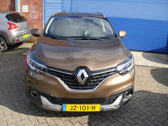 Renault Kadjar 1.2 TCe Bose 2015 Benzine 2