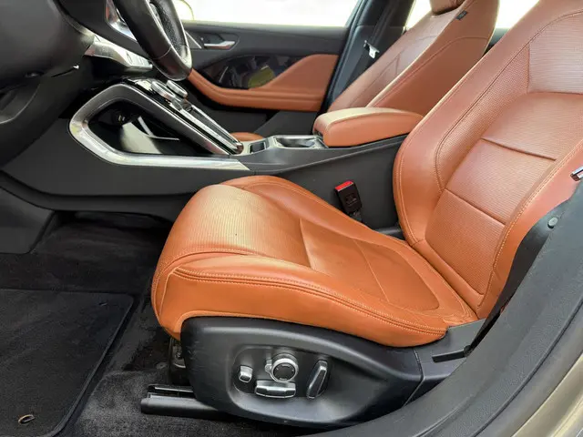 Jaguar I-PACE EV400 HSE 90 kWh 2018 Elektrisch 15