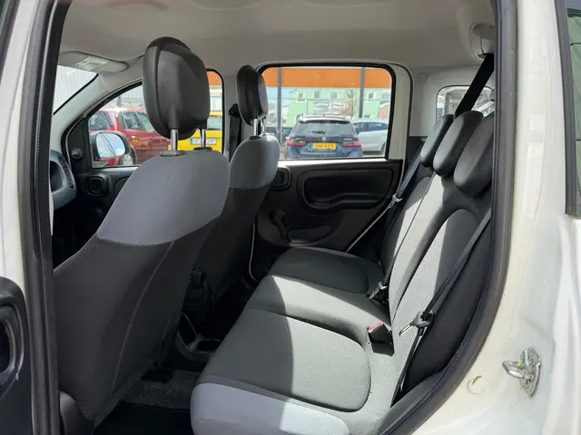 Fiat Panda 0.9 TwinAir Popstar AIRCO* N.A.P. 2017 Benzine 10