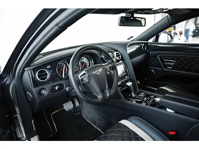 Bentley Flying Spur 6.0 W12 S 2017 Benzine 25
