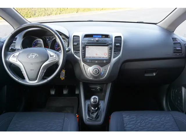 Hyundai ix20 1.4i i-Magine 2014 Benzine 8