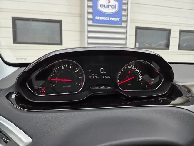 Peugeot 208 1.2 VTi Style 2014 Benzine 20