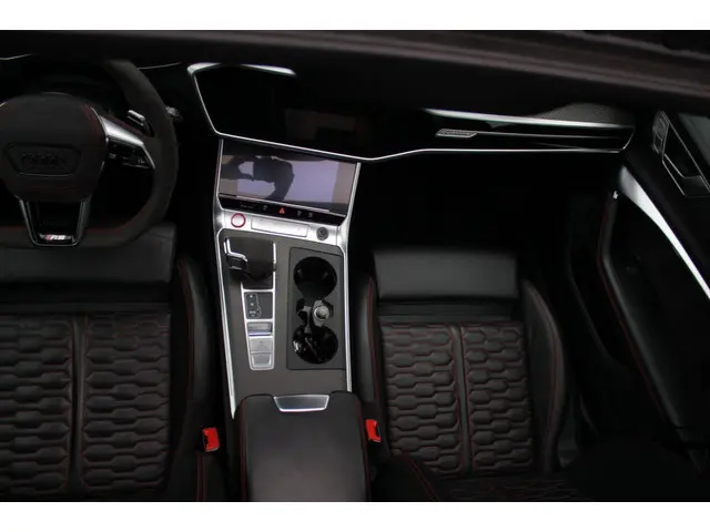Audi RS6 A6 Avant TFSI quattro 2020 Hybride Benzine 22