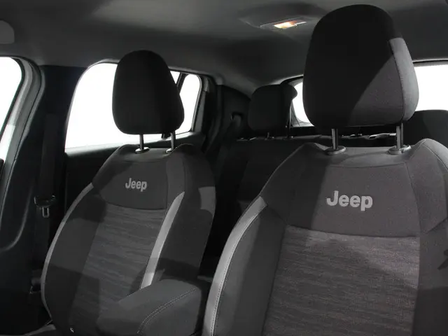 Jeep Avenger Longitude 54 kWh 2023 Elektrisch 9