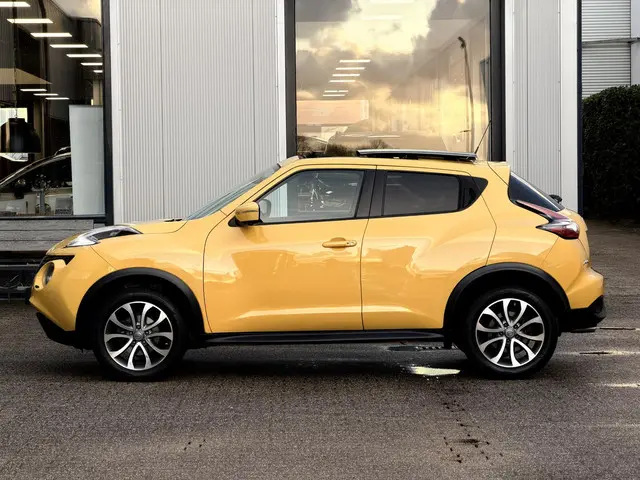 Nissan Juke 1.6 Tekna 2015 Benzine 47