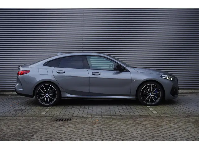 BMW 2 Serie Gran Coupé 218i 2022 Benzine 4