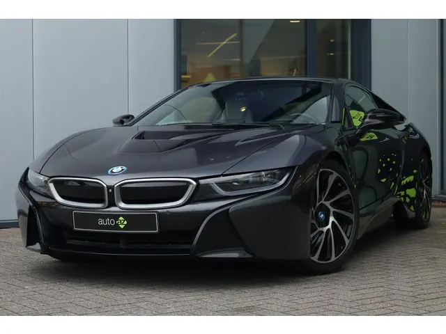 BMW i8 1.5 2015 Hybride Benzine 57