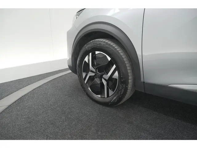 Peugeot 2008 Hybrid 136 e-DSC6 GT 2024 Hybride Benzine 19