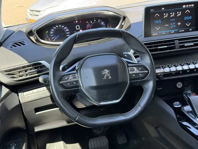 Peugeot 3008 1.2 PureTech Allure Automaat 2017 Benzine 14