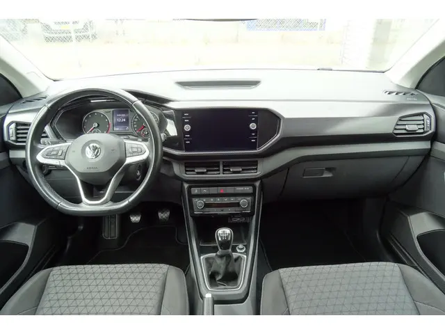 Volkswagen T-Cross 1.0 TSI Life 2019 Benzine 7