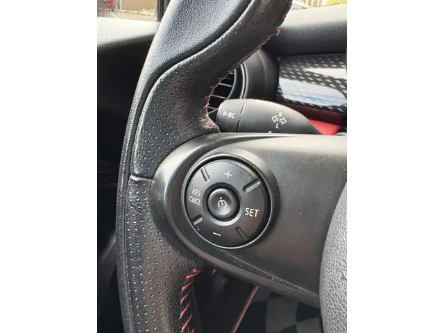 MINI Cooper Mini 2.0 John Works Chili 2016 Benzine 23