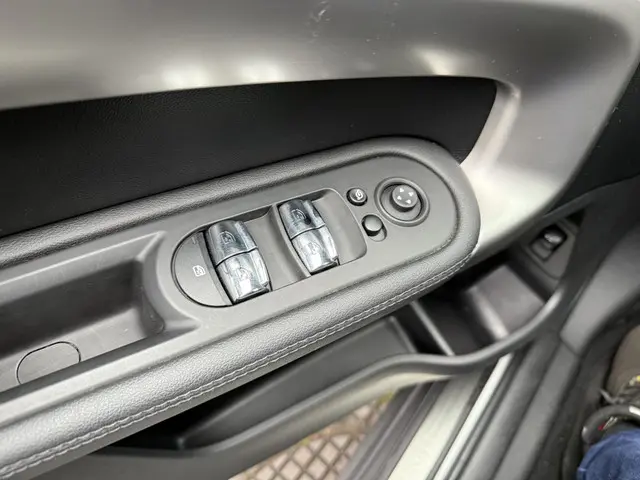 MINI Countryman 1.5 Cooper Classic 2023 Benzine 22