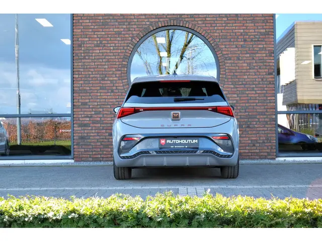 CUPRA Born Adrenaline 62 kWh 204pk 2022 Elektrisch 6