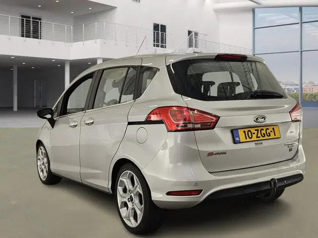 Ford B-MAX 1.0 EcoBoost Titanium 2012 Benzine 4