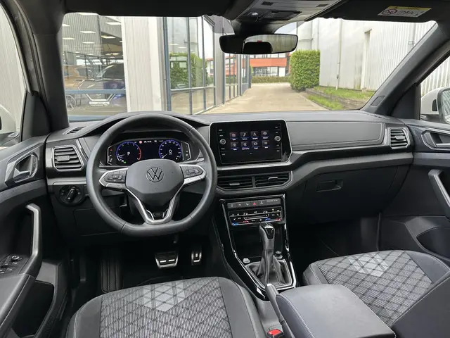 Volkswagen T-Cross 1.5 TSI R-Line Business 2024 Benzine 3