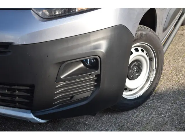 Citroën Berlingo BlueHDi 100 S&S L1 2023 Diesel 20