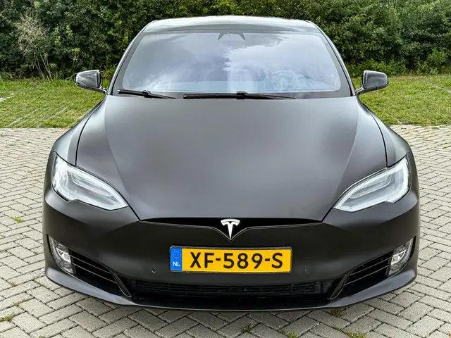 Tesla Model S 75D 2018 Elektrisch 4