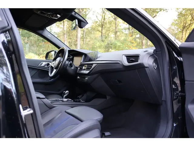 BMW 2 Serie Gran Coupé 218i Gran Coupe 2023 Benzine 14