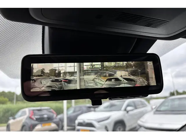 Toyota RAV4 2.5 Hybrid AWD Bi-Tone 2019 Hybride Benzine 4