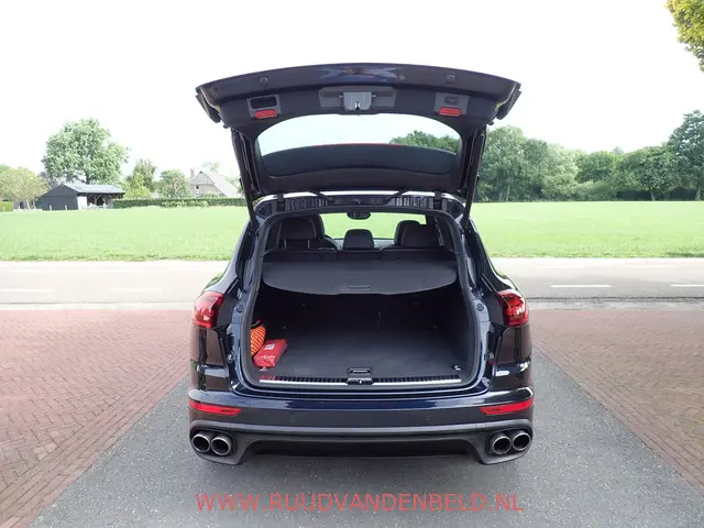 Porsche Cayenne 3.6 S 2015 Benzine 27