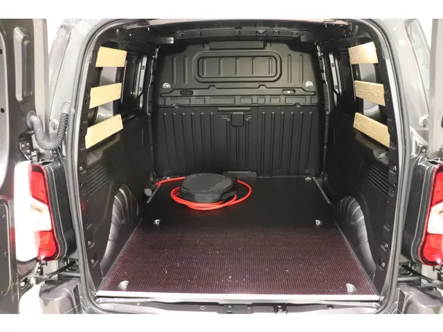Toyota ProAce CITY Electric Prof 50 kWh, 2023 Elektrisch 36