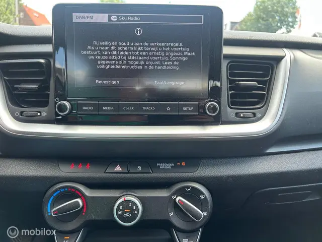 Kia Stonic 1.0 T-GDi MHEV DynamicLine 2022 Benzine 13