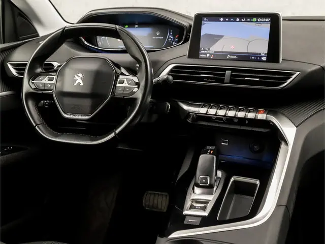 Peugeot 5008 1.2 PureTech Sport 7 Persoons 2017 Benzine 7