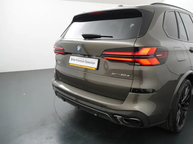 BMW X5 xDrive50e 2025 Hybride Benzine 31