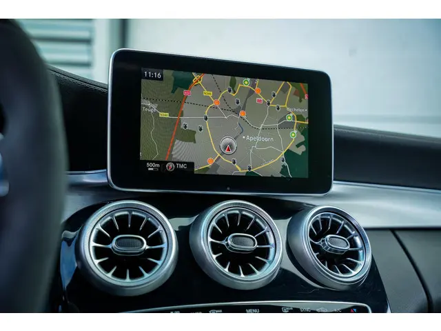 Mercedes-Benz C-Klasse Estate AMG 63 S 2015 Benzine 19
