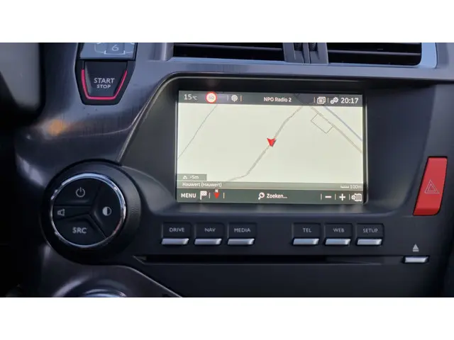 DS DS 5 1.6 THP Performance Line 2018 Benzine 11
