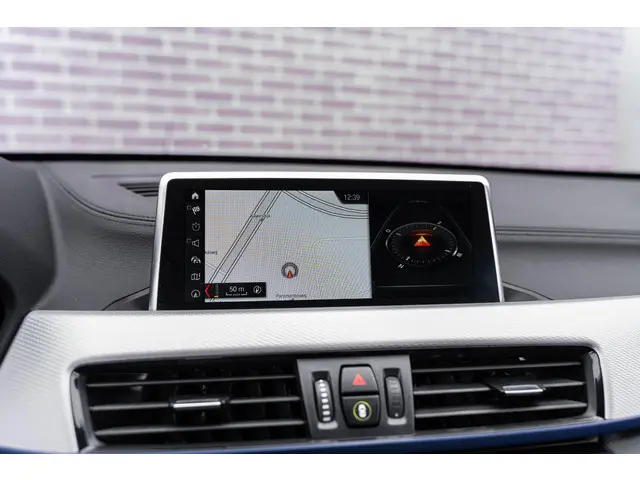 BMW X1 xDrive25e High Executive 2022 Hybride Benzine 39