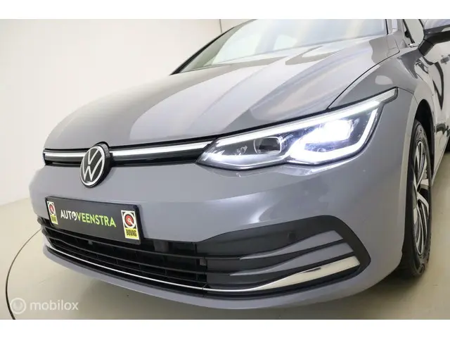 Volkswagen Golf 1.4 eHybrid Style 2021 Hybride Benzine 36