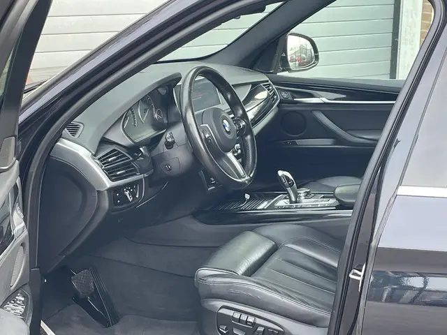 BMW X5 xDrive40e High Executive 2015 Hybride Benzine 9