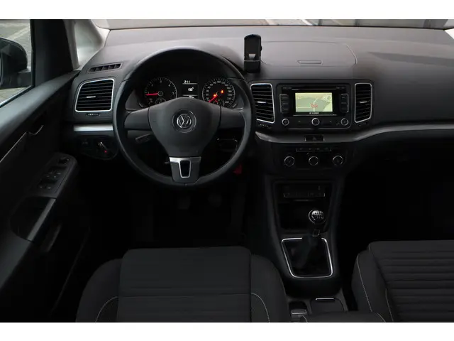 Volkswagen Sharan 3