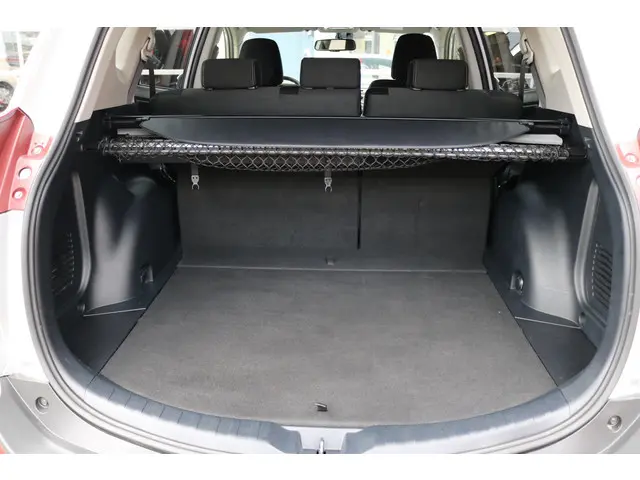 Toyota RAV4 2.0 Dynamic 4WD, Trekhaak 2013 Benzine 32