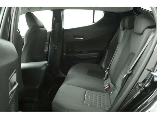 Toyota C-HR 2.0 Hybrid Dynamic 2021 Hybride Benzine 18