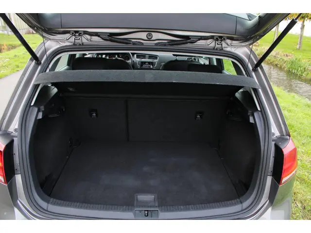 Volkswagen Golf 1.0 TSI Edition 5 Drs 2016 Benzine 11